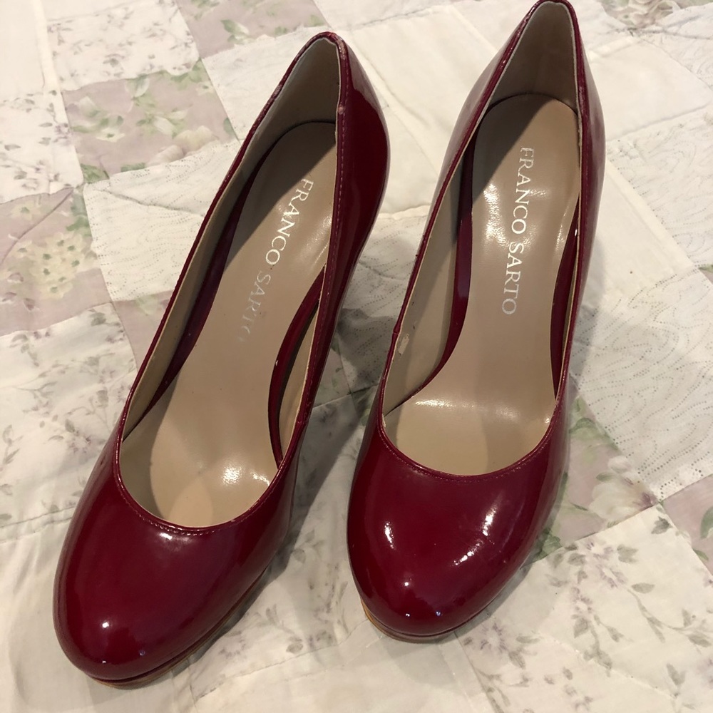 3/$20 Red heels! - Picture 2 of 8